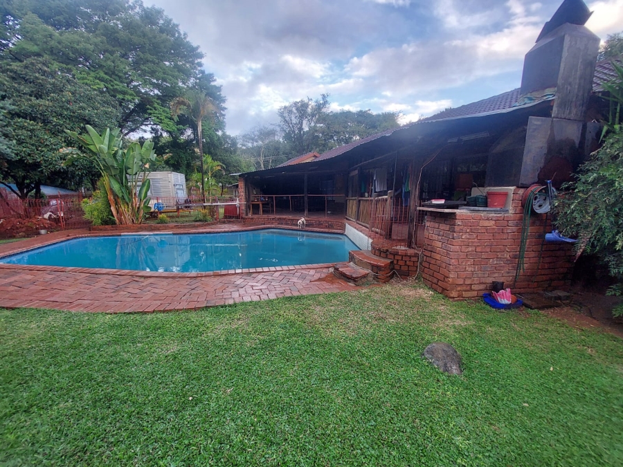 4 Bedroom Property for Sale in Elandsrand North West